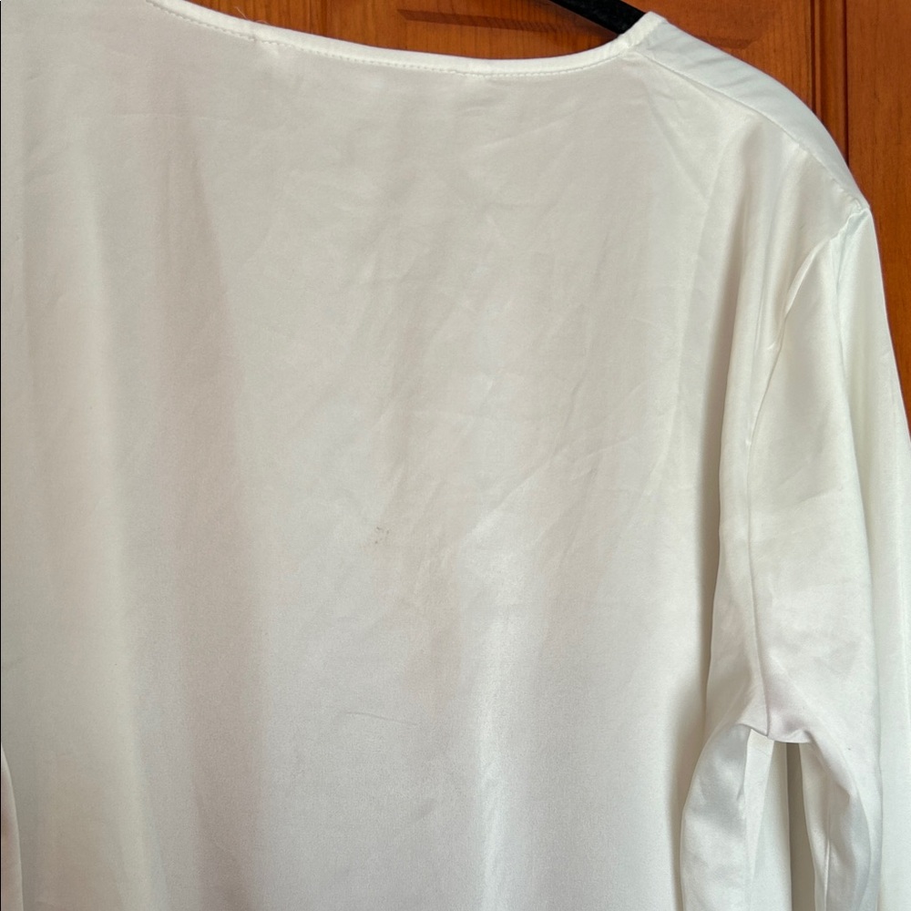 Bridal White Lace-Accented Robe - Picture 3 of 3